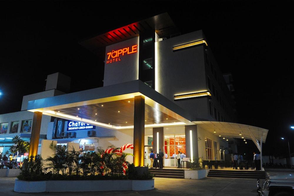 7 Apple Hotel, Vadodara Exterior foto