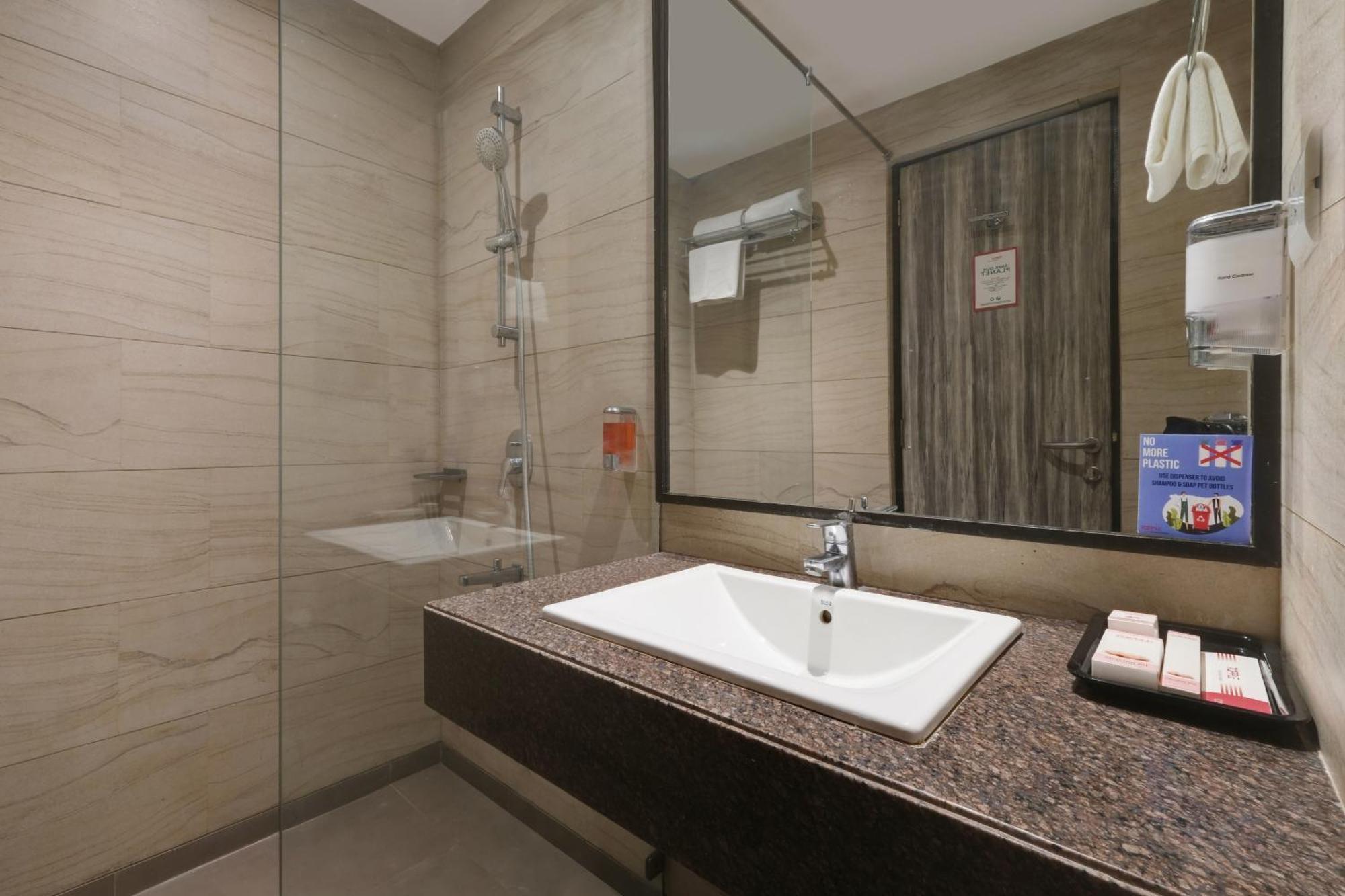 7 Apple Hotel, Vadodara Zimmer foto